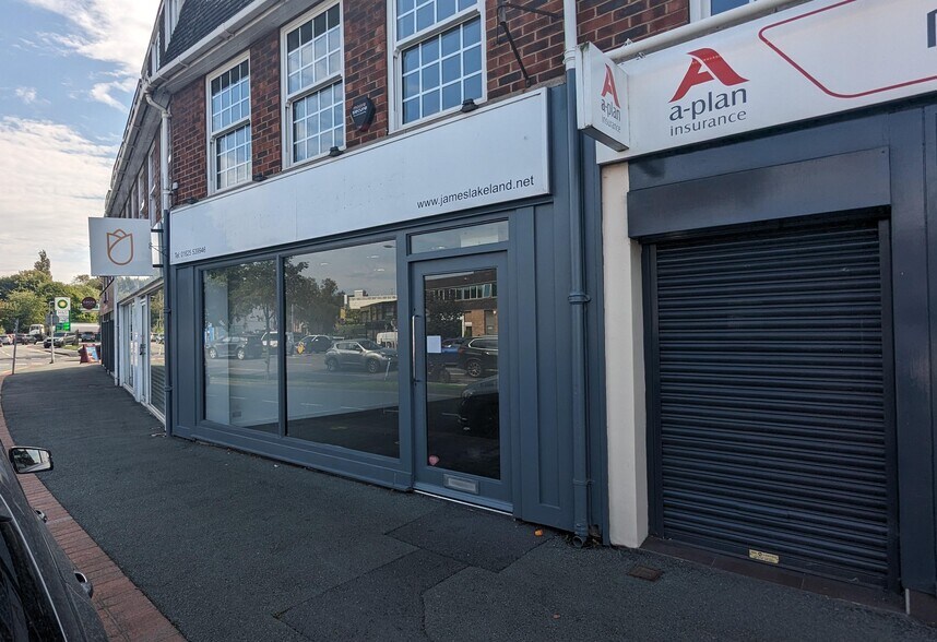 7 Alderley Rd, Wilmslow, SK9 1HY Retail for Lease UK
