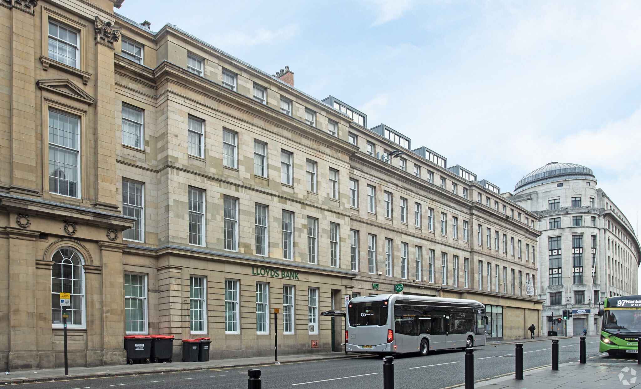 10 Hood St, Newcastle Upon Tyne to rent Building Photo- Image 1 of 4