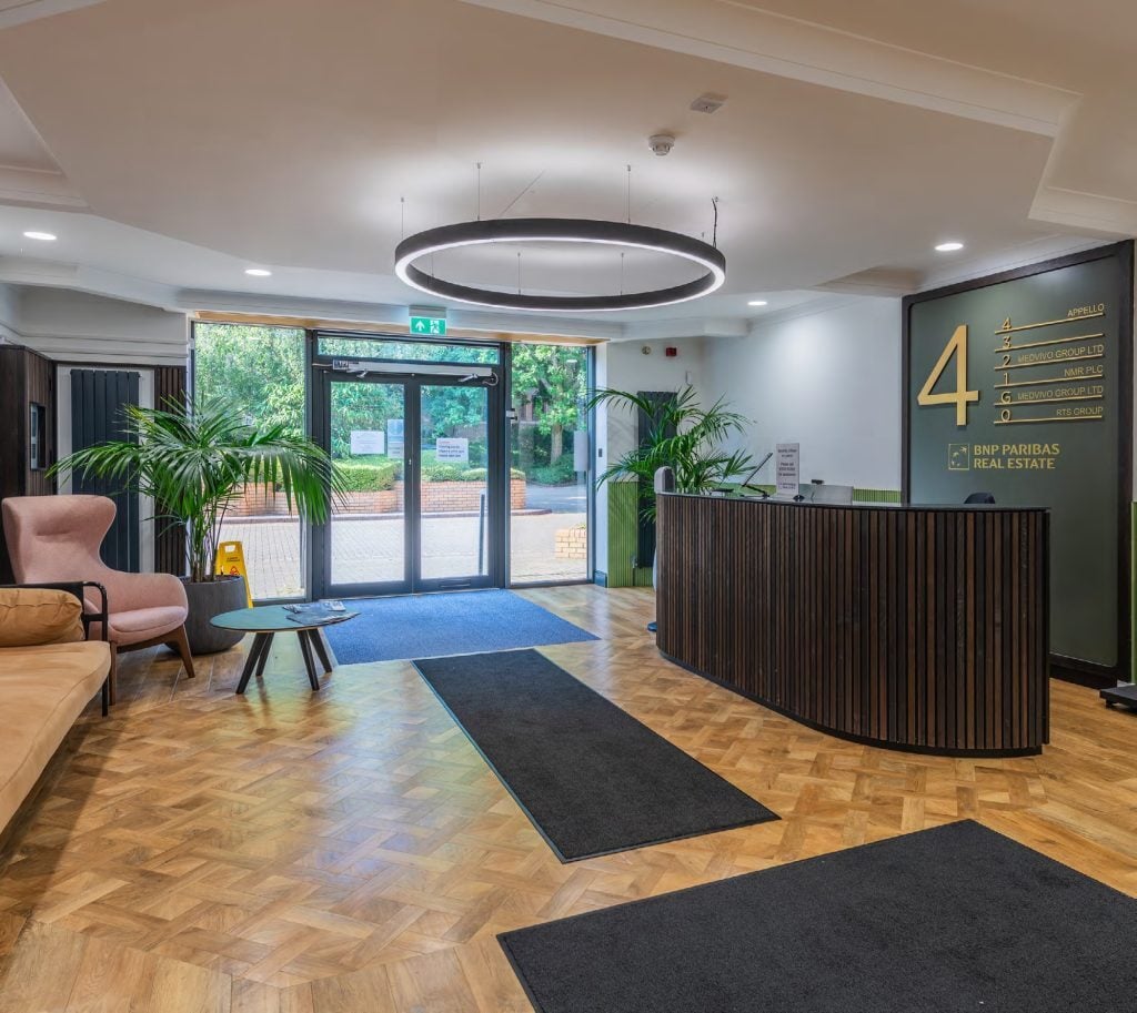 Greenways Business Park, Chippenham to rent Interior Photo- Image 1 of 3