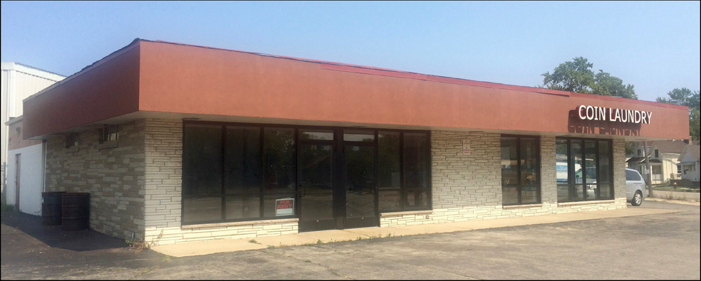 1730 State St, Racine, WI for rent - Building Photo - Image 1 of 3