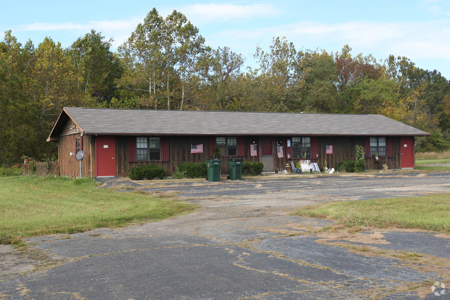 586 St. Mary Dr, Pilot Knob, MO for sale - Primary Photo - Image 1 of 18