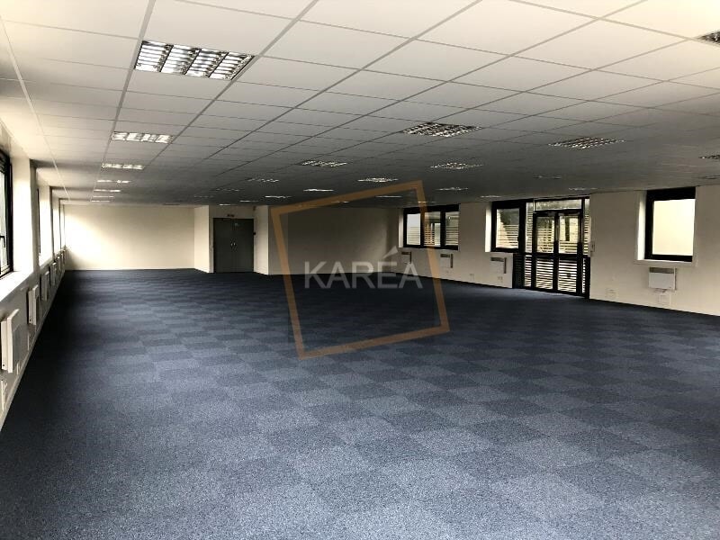 Office in Lognes to rent Interior Photo- Image 1 of 6