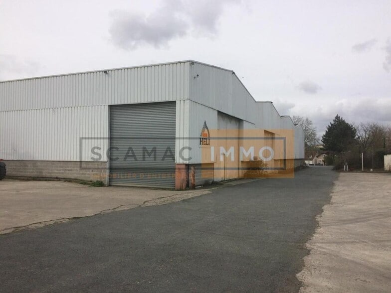 Industrial in SAINT-OUEN-L'AUMONE to rent - Building Photo - Image 2 of 8