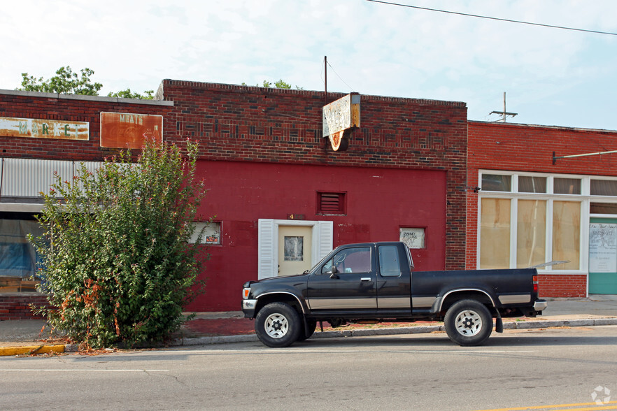 423 E Main St, Shawnee, OK for sale - Primary Photo - Image 1 of 1