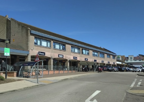 Old Skene Rd, Westhill to rent - Primary Photo - Image 1 of 7