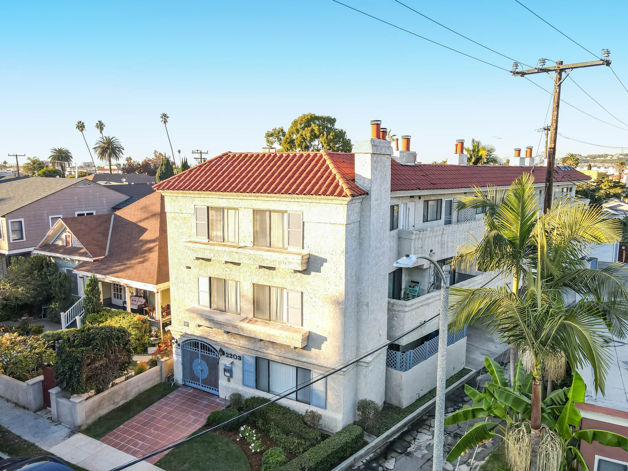 2203 E Bermuda St, Long Beach, CA for sale Building Photo- Image 1 of 1