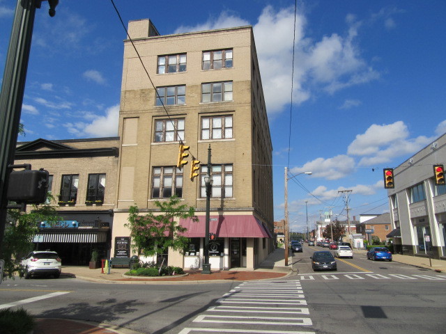 201 S Broad St, Lancaster, OH for rent - Building Photo - Image 1 of 49