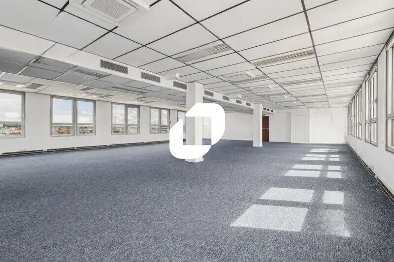 Office in Montreuil to rent - Interior Photo - Image 3 of 9