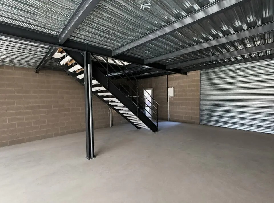 Vente Commerce 180 m² - Photo 1