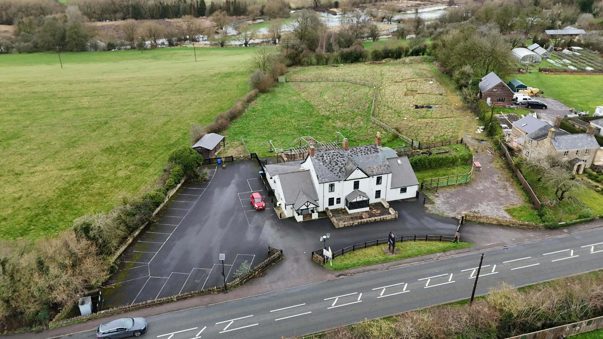 Burford Rd, Minster Lovell to rent Building Photo- Image 1 of 21