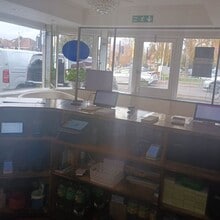 161-167 Ryefield Av, Uxbridge to rent Interior Photo- Image 2 of 7