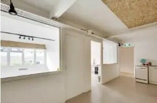 27 Rue Yves Kermen, Boulogne-Billancourt to rent - Interior Photo - Image 2 of 15