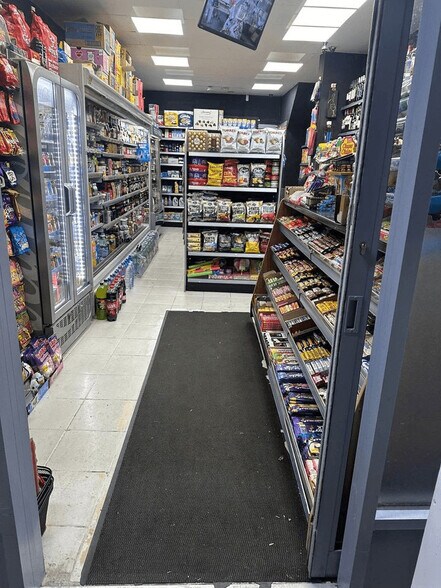 490 Caledonian Rd, London for sale - Building Photo - Image 1 of 1