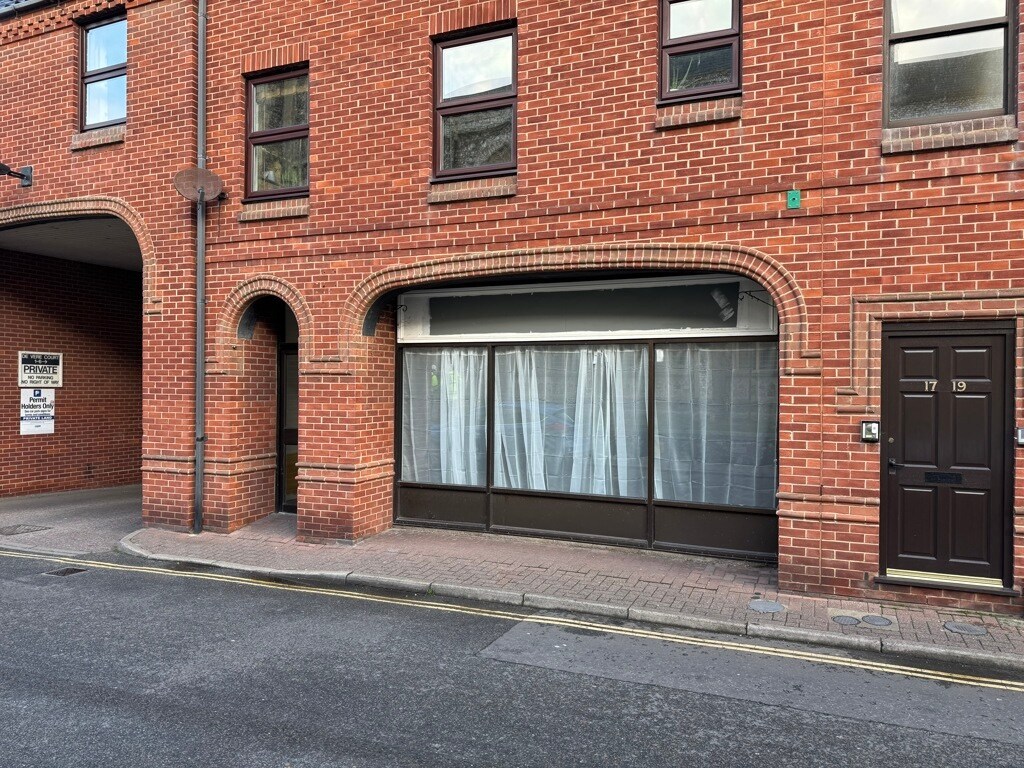 15-25 Tucker St, Cromer for sale Primary Photo- Image 1 of 1