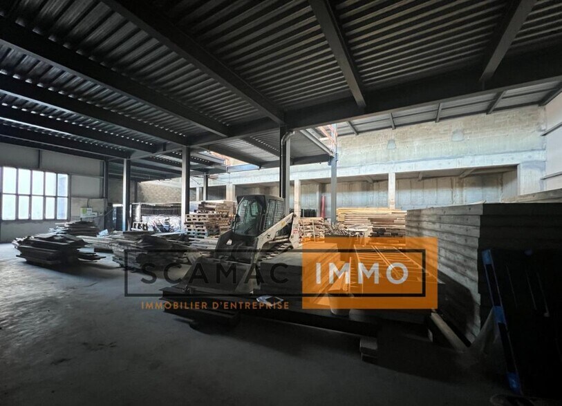 Industrial in Montfermeil to rent - Interior Photo - Image 2 of 29