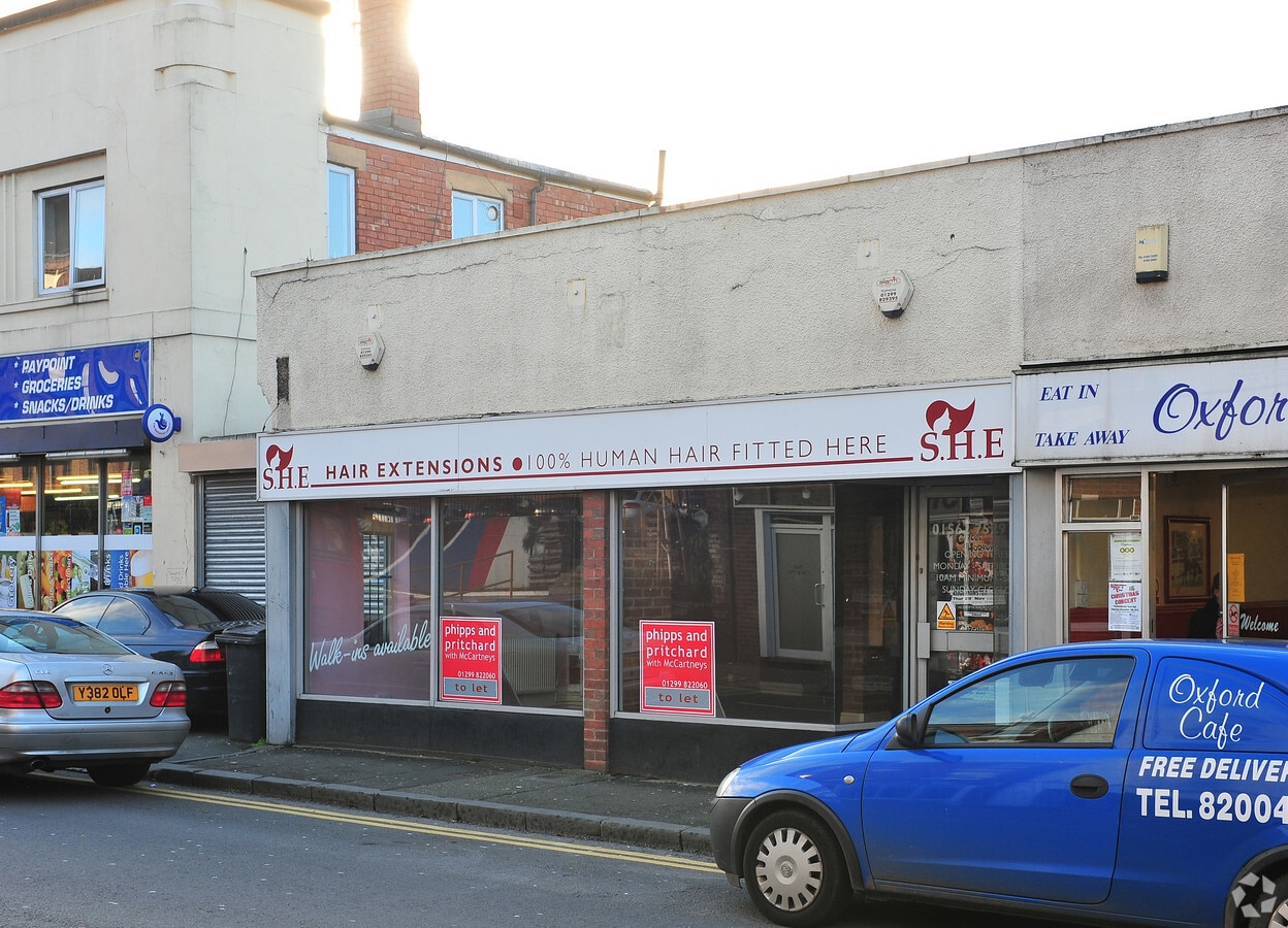 48 Oxford St, Kidderminster, DY10 1AR UK