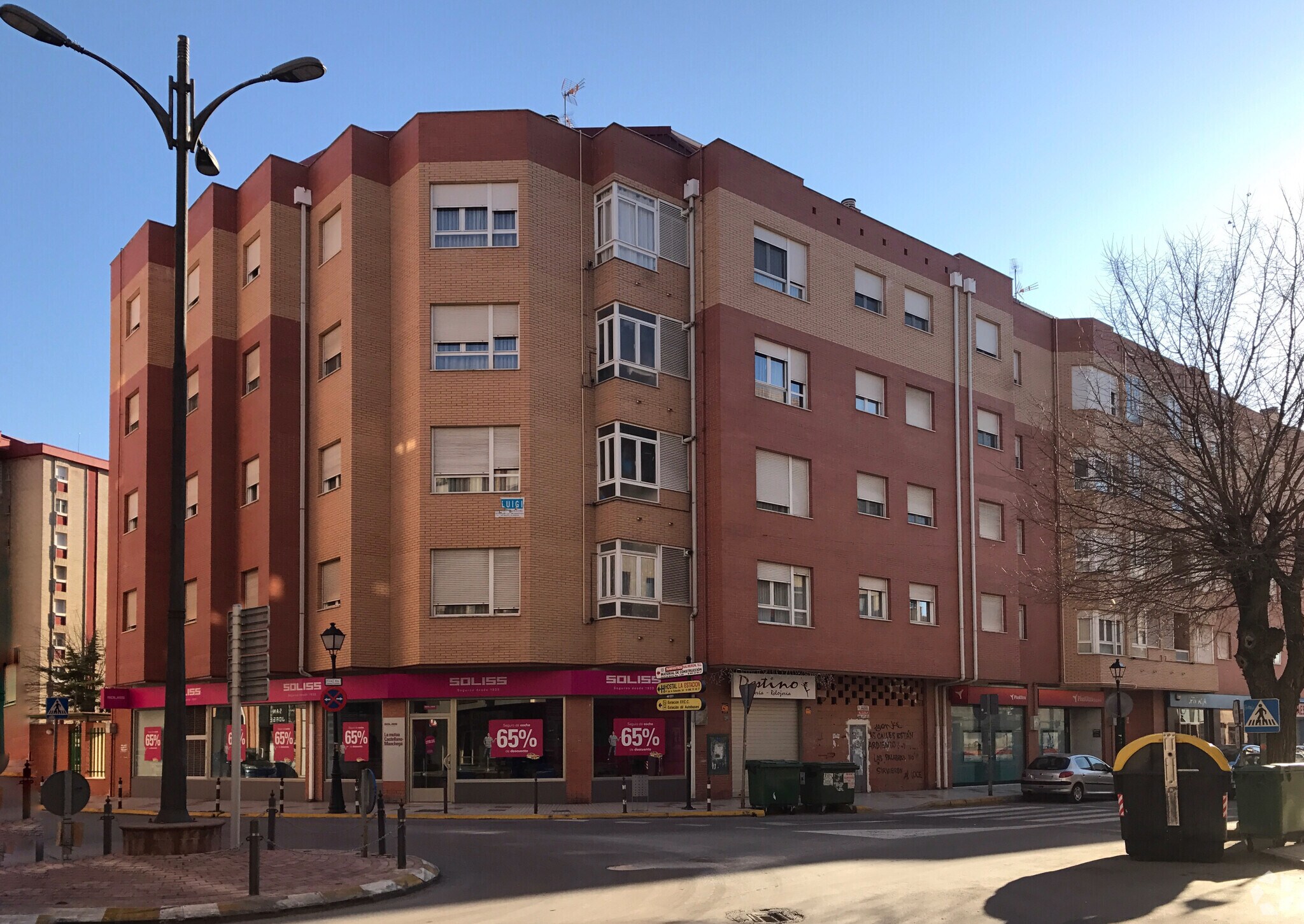 Avenida de Pablo Iglesias, 11, Tarancón, Cuenca to rent Primary Photo- Image 1 of 3