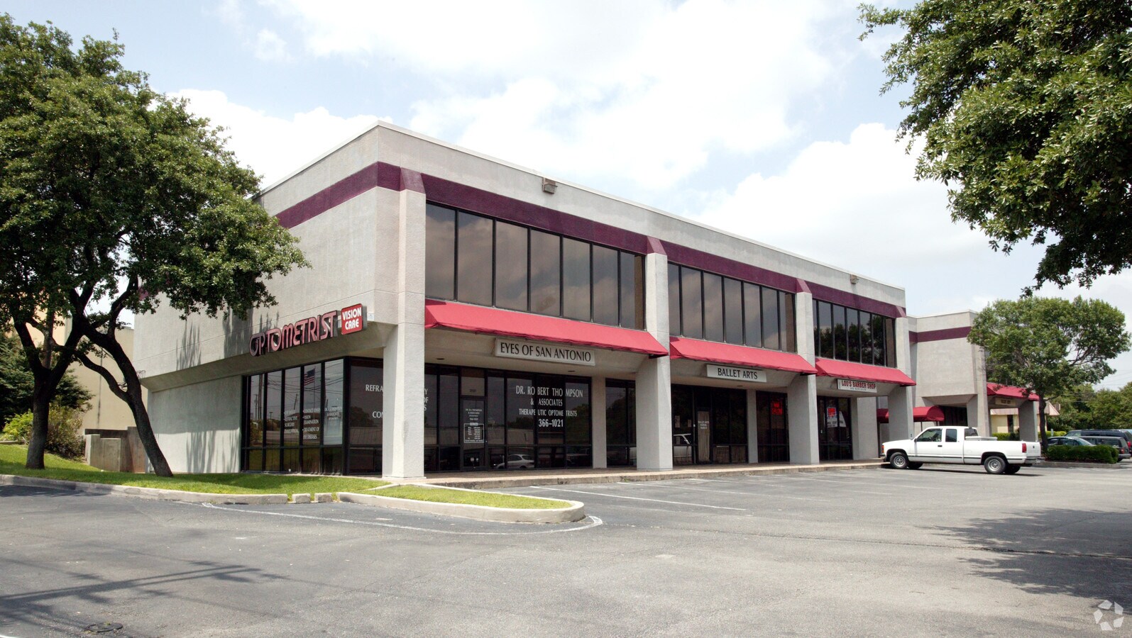 2101 Lockhill Selma Rd, San Antonio 78213 Office for Rent UK