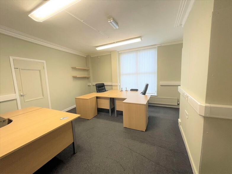 2 Albert Rd, Ripley to rent - Interior Photo - Image 2 of 4