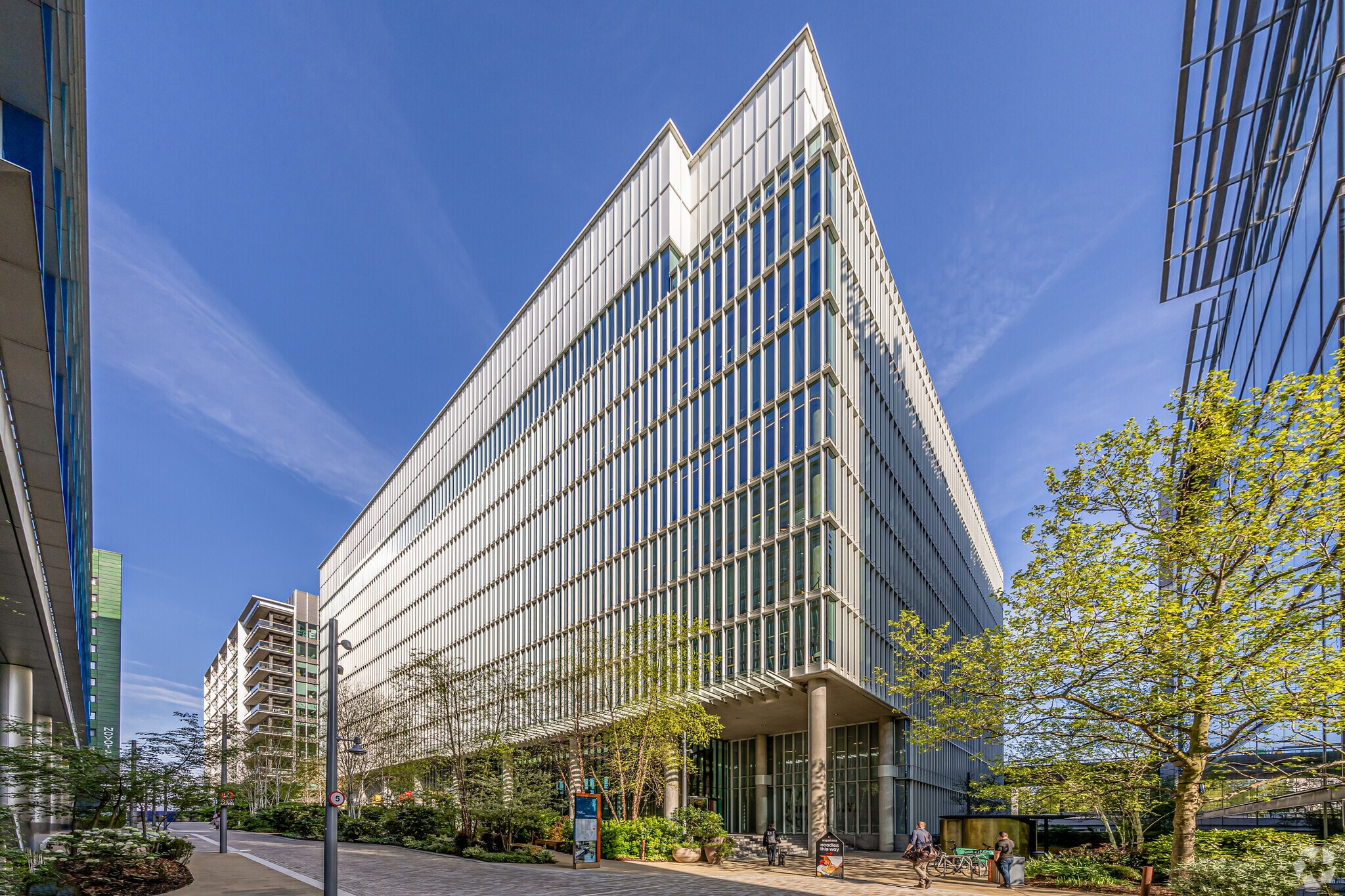 2 Kingdom St, London to rent Building Photo- Image 1 of 5