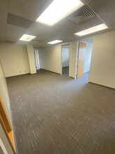 1718-1720 NW Peachtree St, Atlanta, GA for rent Interior Photo- Image 1 of 4