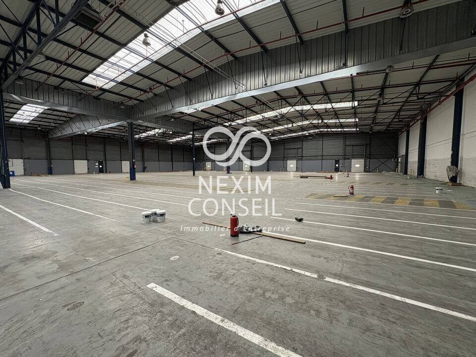 Industrial in Gennevilliers to rent Interior Photo- Image 1 of 13