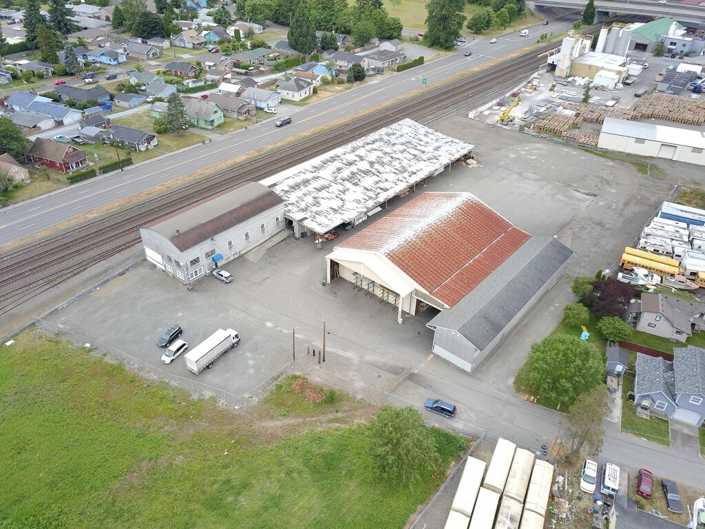 219 12th St SE, Puyallup, WA for sale Primary Photo- Image 1 of 1