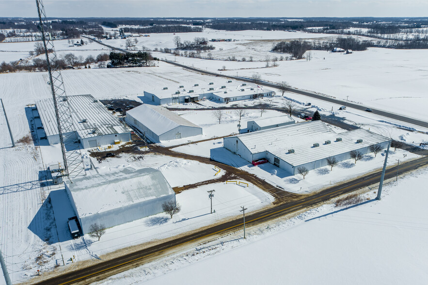 1515 E State Road 8, Albion, IN for sale - Building Photo - Image 1 of 1