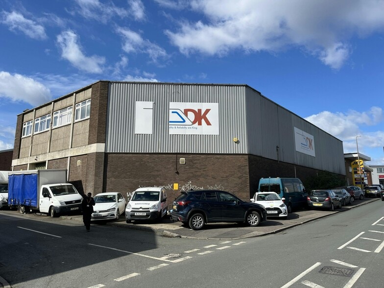 23 Cranford St, Smethwick for sale - Building Photo - Image 2 of 12