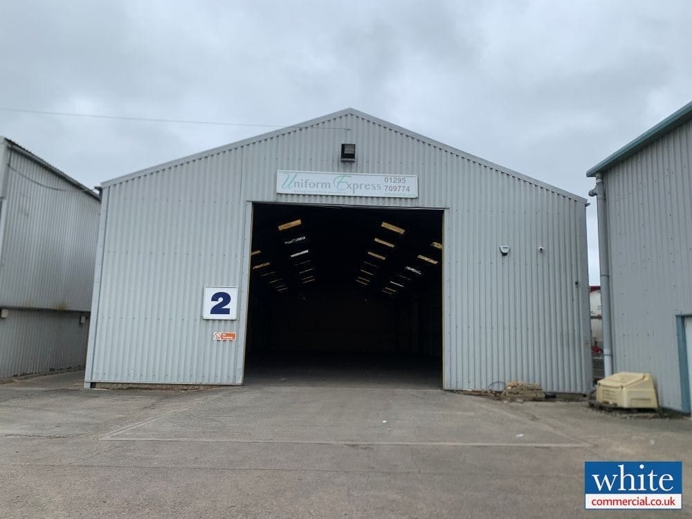 Banbury Ln, Twyford to rent Building Photo- Image 1 of 5