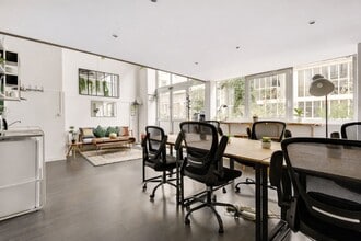 Co-working Space in Paris to rent Interior Photo- Image 2 of 5