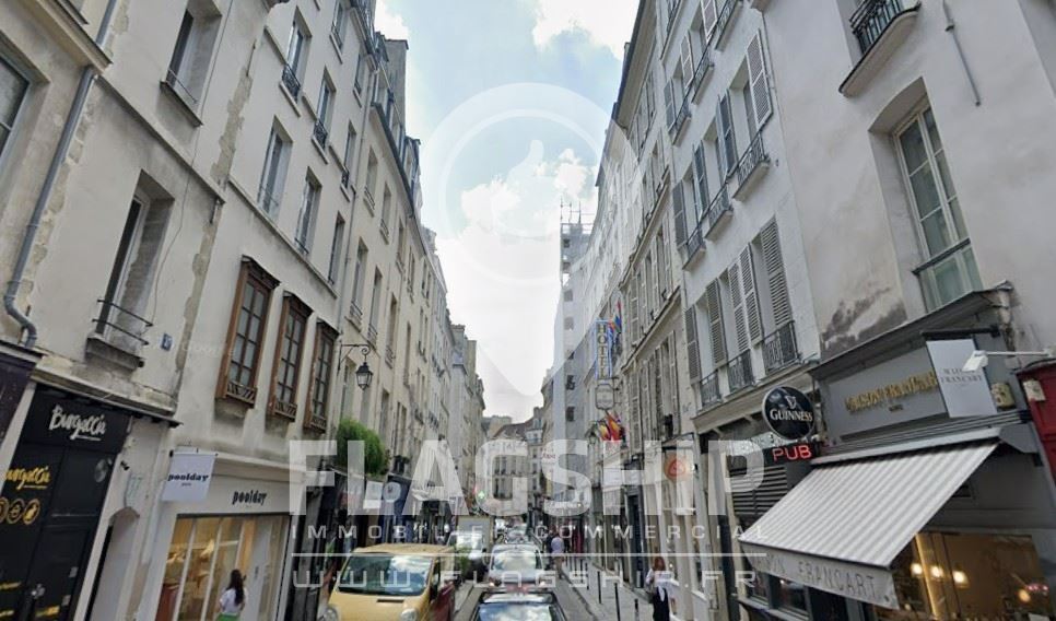 Retail in Paris to rent - Building Photo - Image 2 of 2
