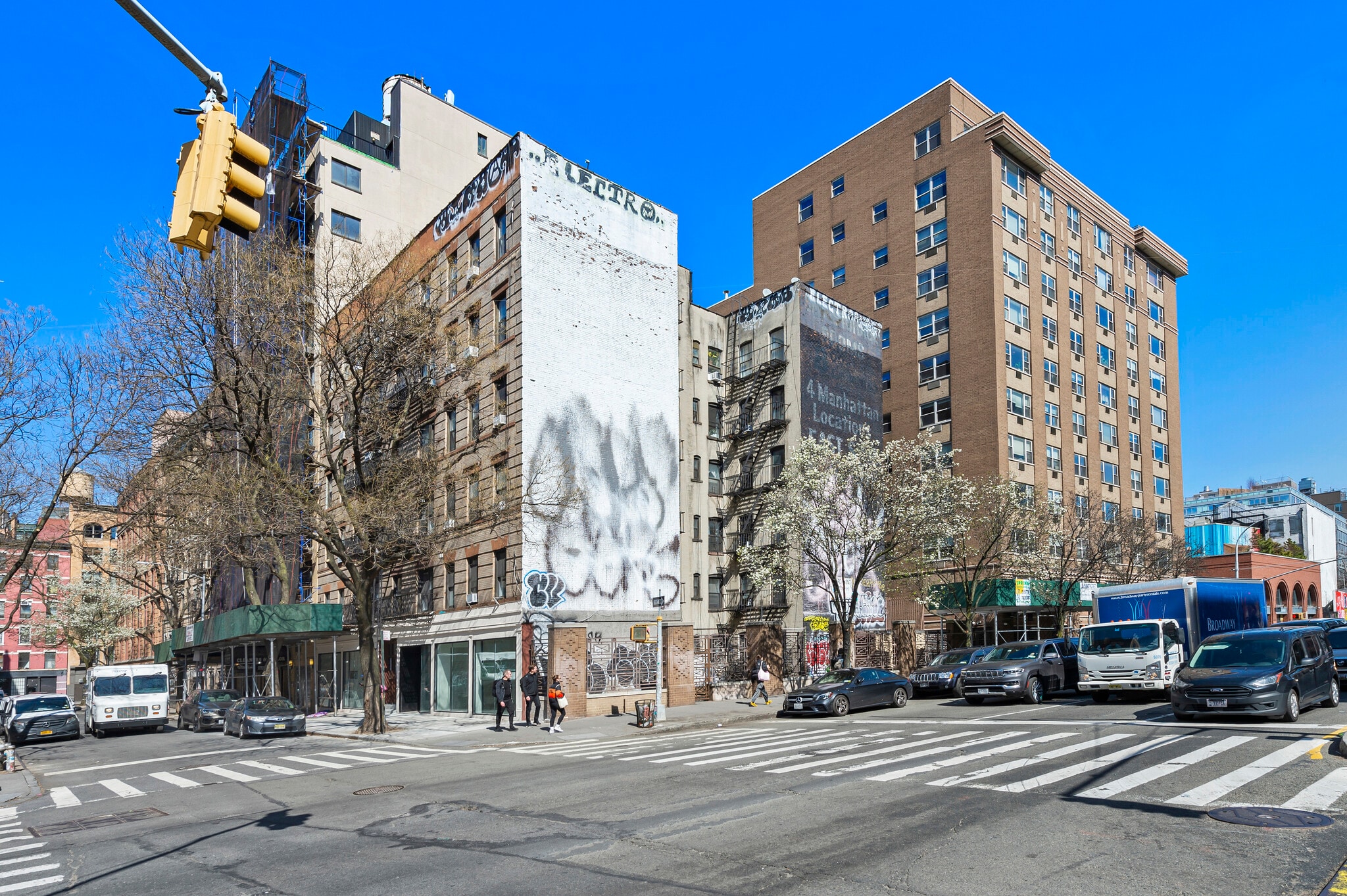 302 Mott St, New York, NY to rent Building Photo- Image 1 of 6
