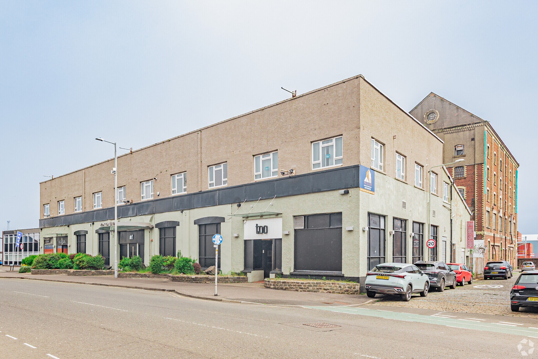7 Hood St, Greenock to rent Primary Photo- Image 1 of 3