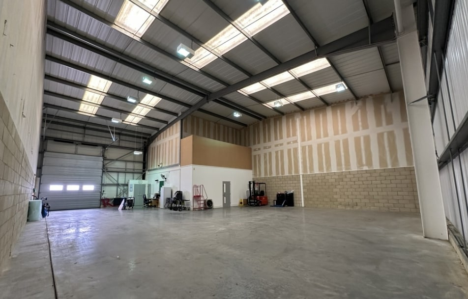 55 Brampton Rd, Eastbourne, ESX BN22 9AF - Unit 4 - - Interior Photo - Image 2 of 9