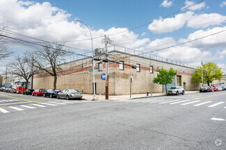 More details for 18-81 Steinway St, Astoria, NY - Industrial for Rent