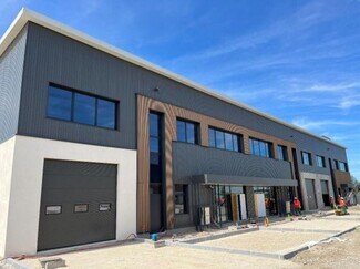 More details for 25 Route De Lyon, Saint-Priest - Light Industrial to Rent