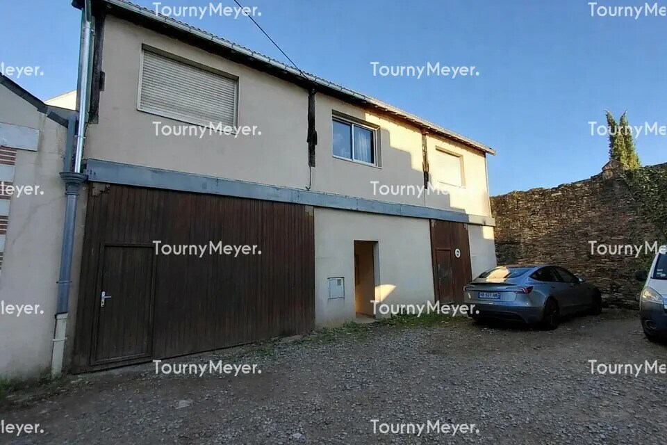 Light Industrial in Nantes to rent Building Photo- Image 1 of 5