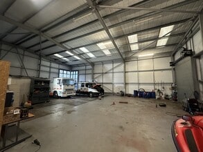 Maes Y Clawdd, Oswestry to rent Interior Photo- Image 2 of 6