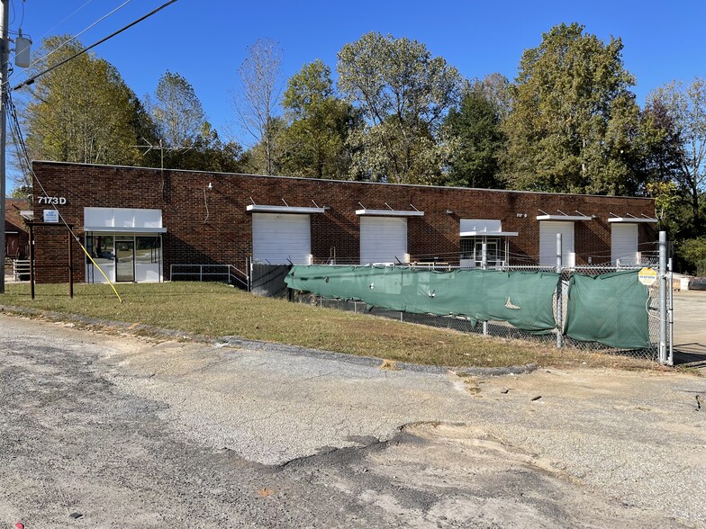 7173 Covington Hwy, Lithonia, GA for sale - Building Photo - Image 1 of 1