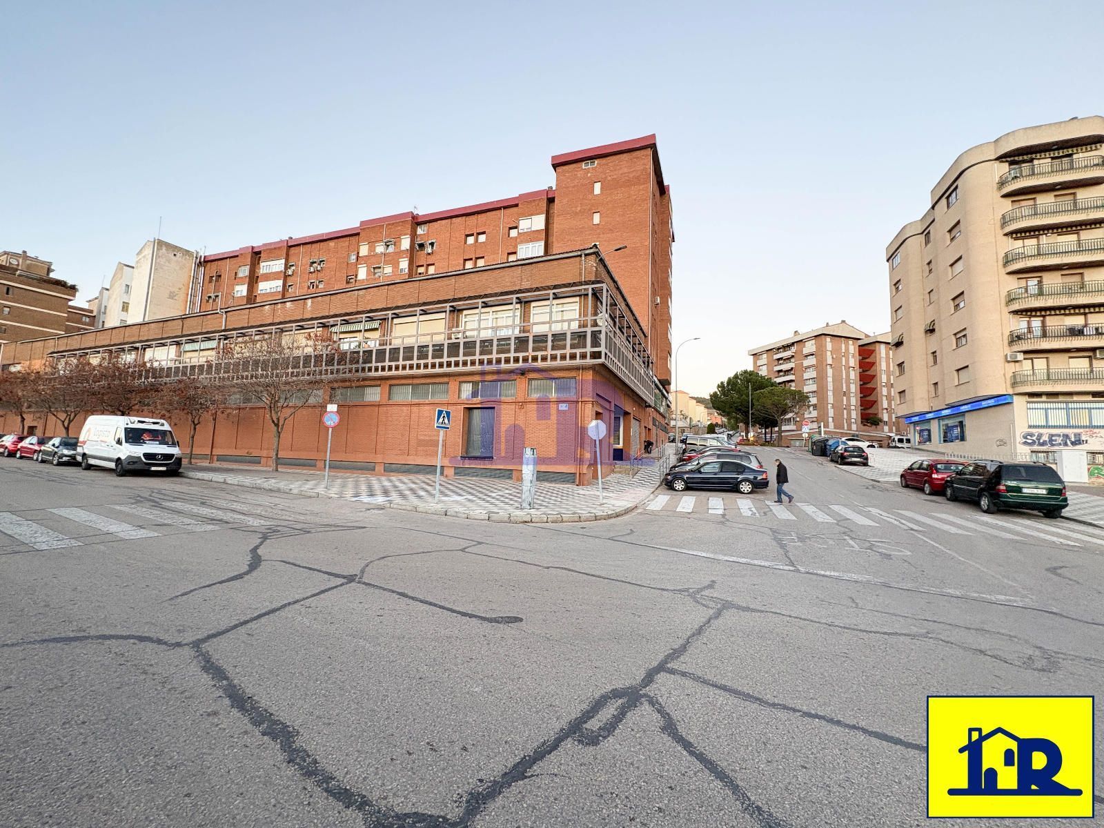 Retail in Cuenca, Cuenca to rent Building Photo- Image 1 of 6