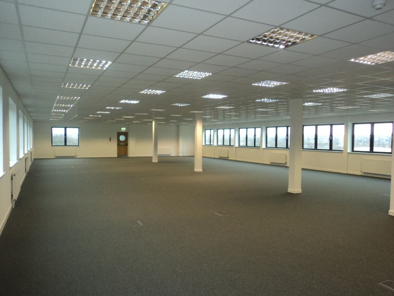 Castle St, Hamilton to rent - Interior Photo - Image 3 of 6