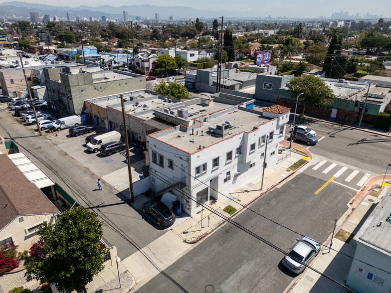 2741-2743 S Robertson Blvd, Los Angeles, CA to rent - Aerial - Image 3 of 21