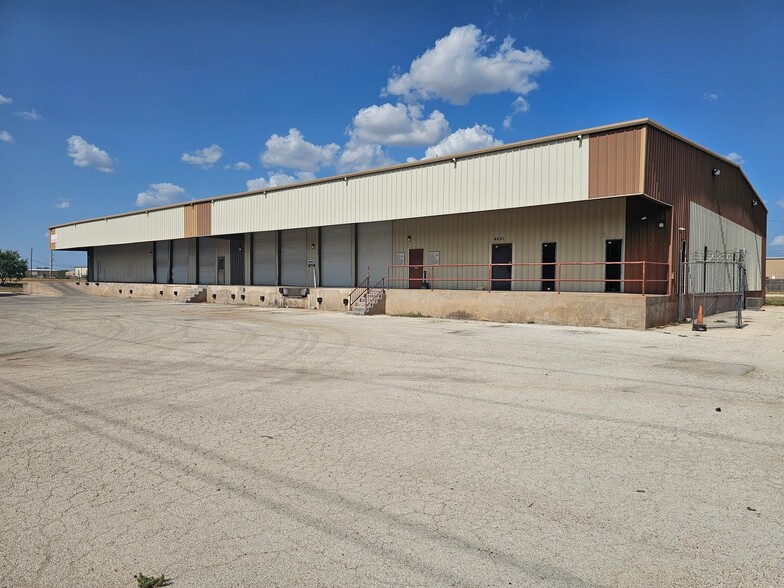 4621 Maple St, Abilene, TX for sale - Building Photo - Image 1 of 8