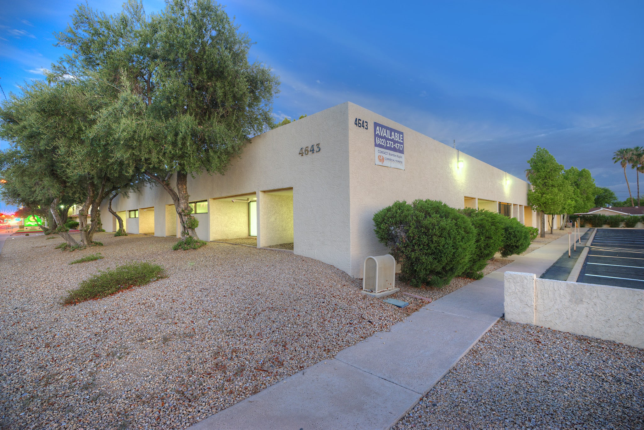 4643 E Thomas Rd, Phoenix, AZ to rent Building Photo- Image 1 of 6