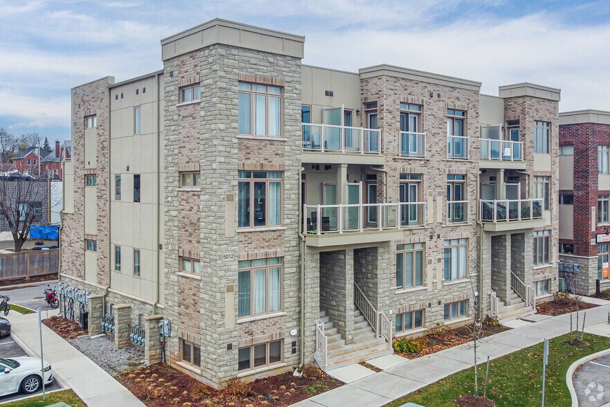 5006 Serena Dr, Beamsville L0R 1B8 UK