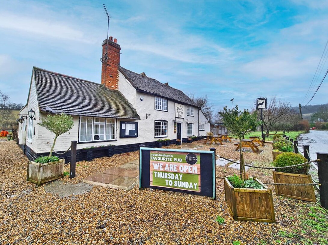 The Vale, Chesham for sale Primary Photo- Image 1 of 1