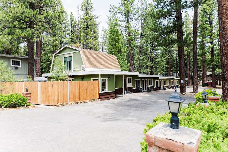 751 Emerald Bay Rd, South Lake Tahoe, CA for sale - Building Photo - Image 2 of 14