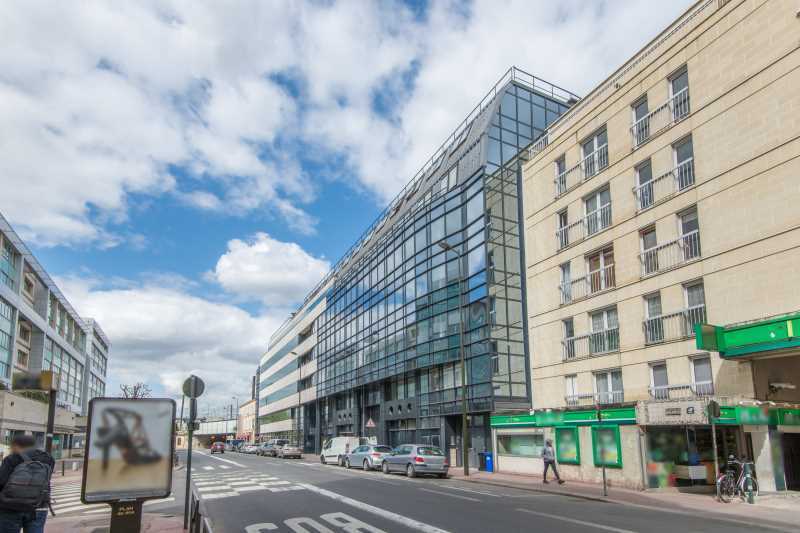 164-174 Rue Victor Hugo, Levallois-Perret to rent - Building Photo - Image 1 of 13