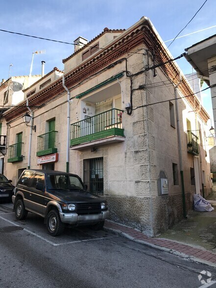 Calle Eusebio Guadalix, 41, Miraflores de la Sierra, Madrid for sale - Primary Photo - Image 1 of 4